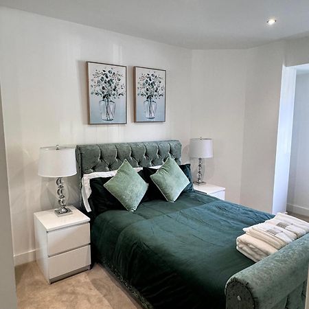 Stylish Luxury Solihull Flat ภายนอก รูปภาพ